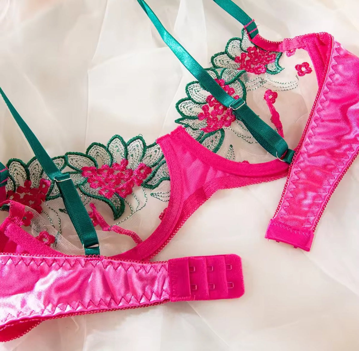 Floral Embroidered Satin Bra Set - Lingerie Set for Women