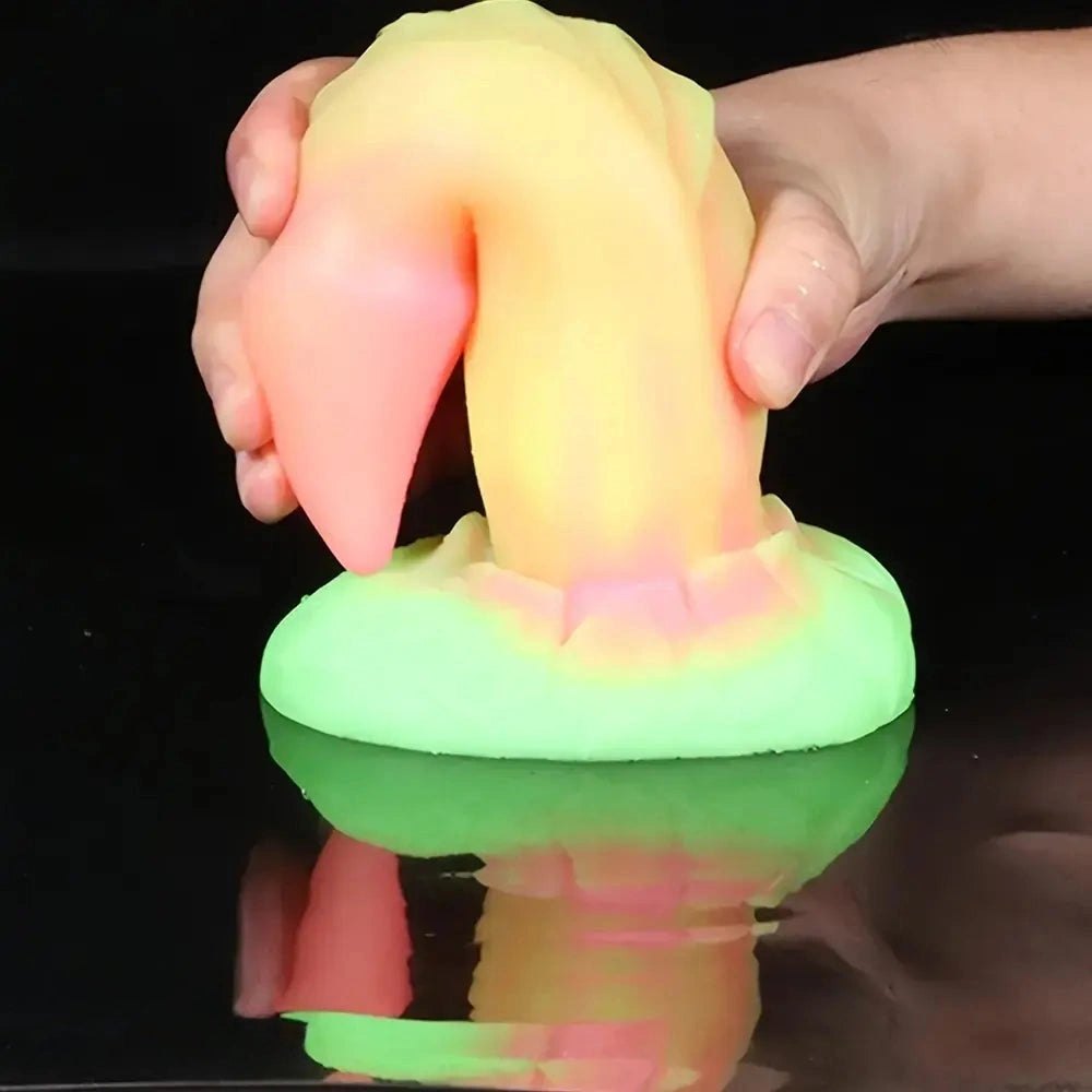 Glowing Dragon Fantasy Dildo 7 in - Glow Dragon Dildo