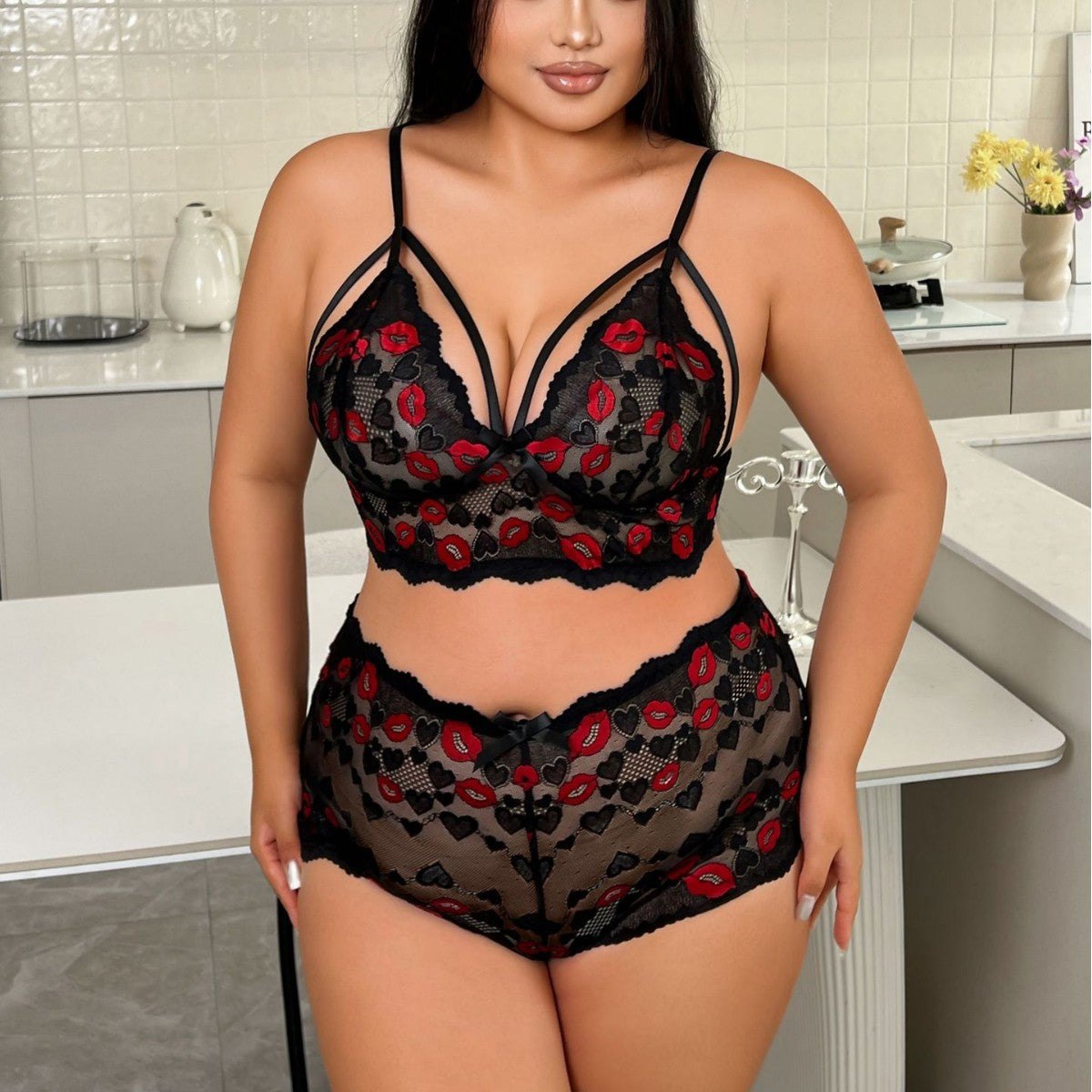 Plus Size Lip Print Lace Set - Bra and Panty Set