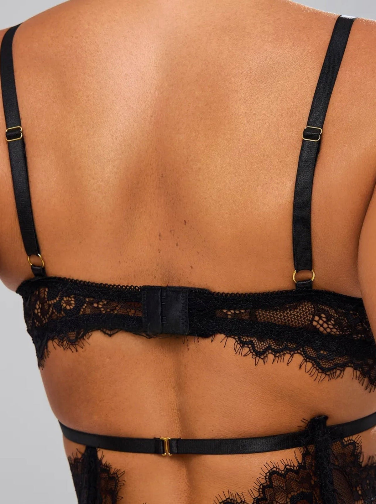 Strappy Cage Choker Bra Set - Lingerie Set for Women