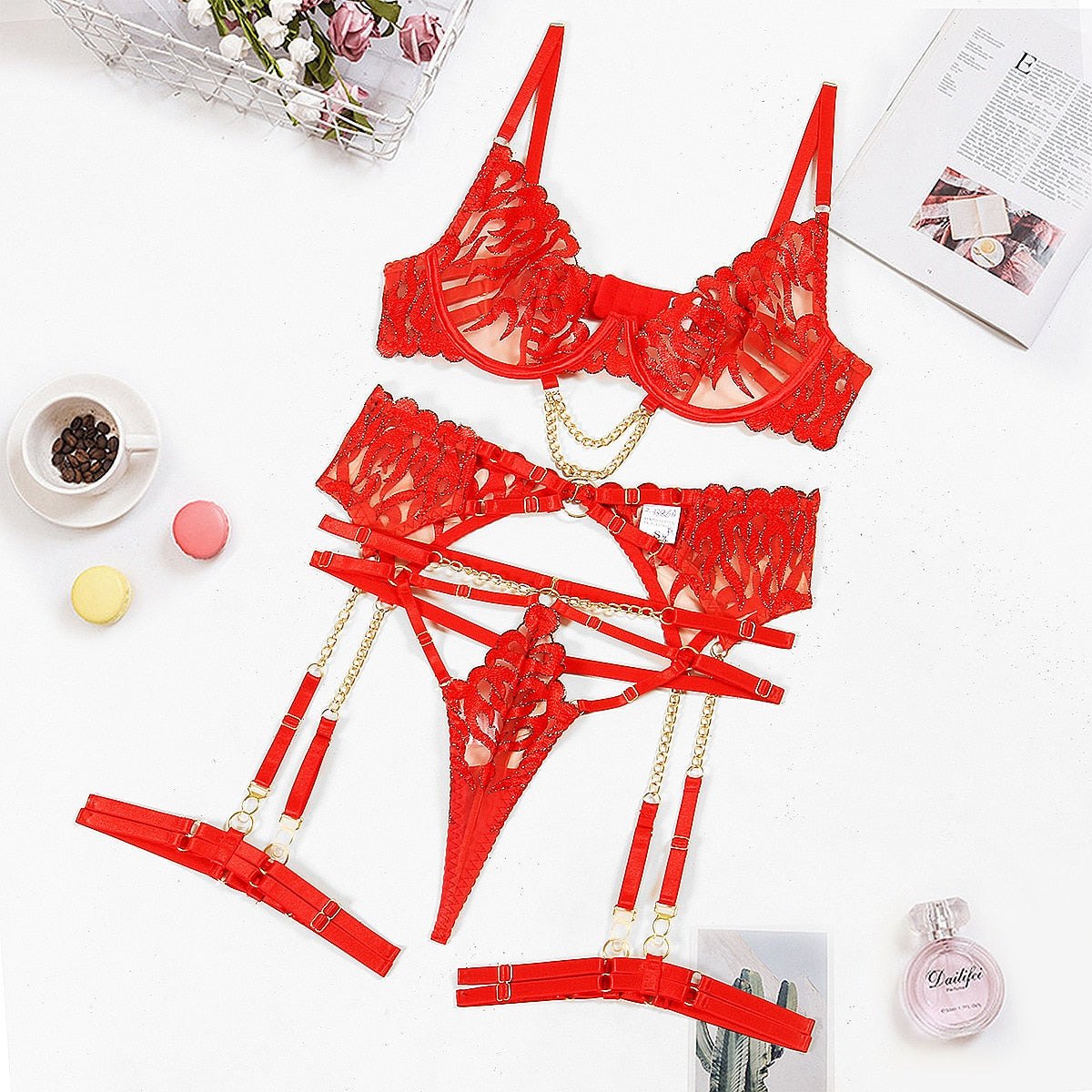 Strappy Cage Lace Chain Set - Bra and Panty Set